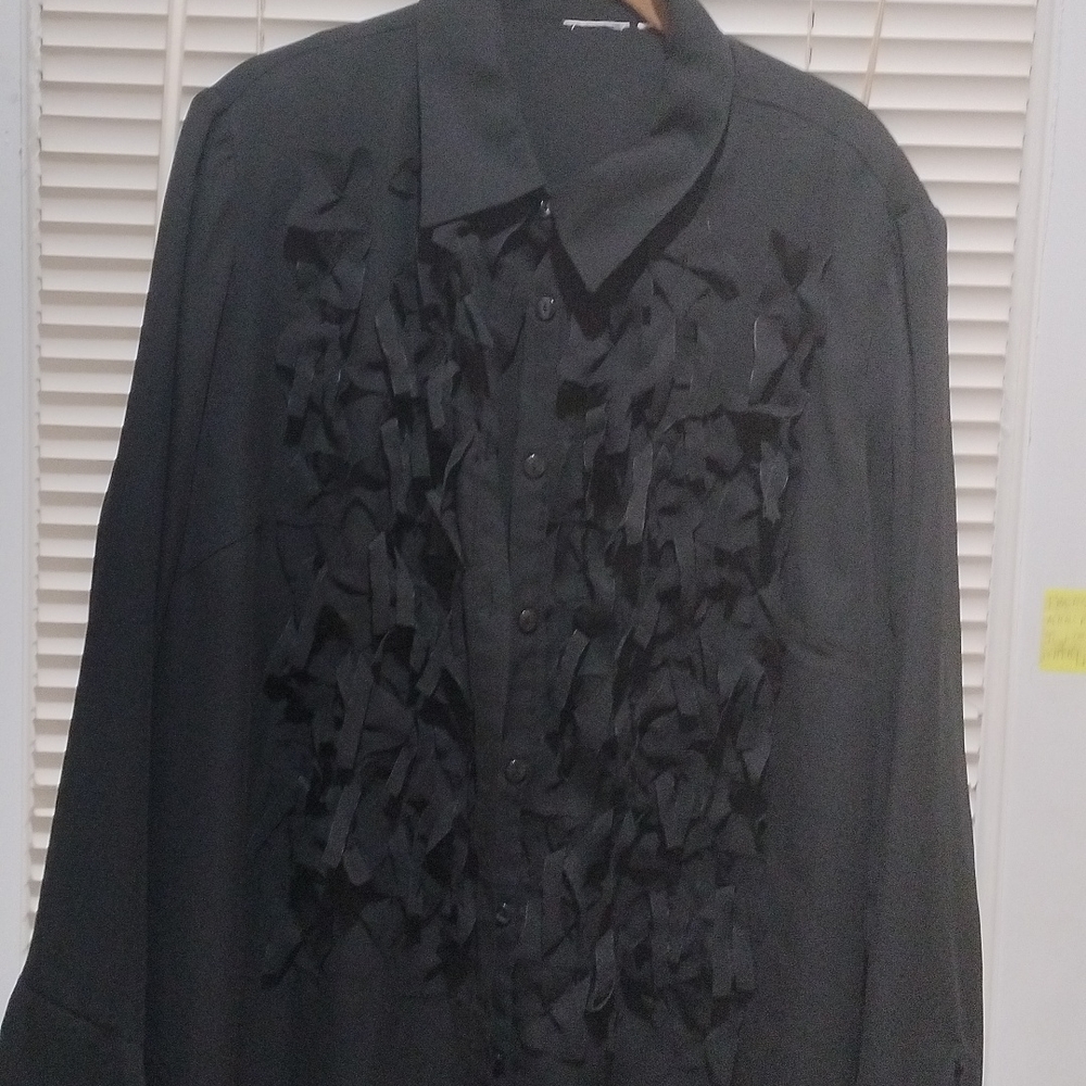 Black ruffle top